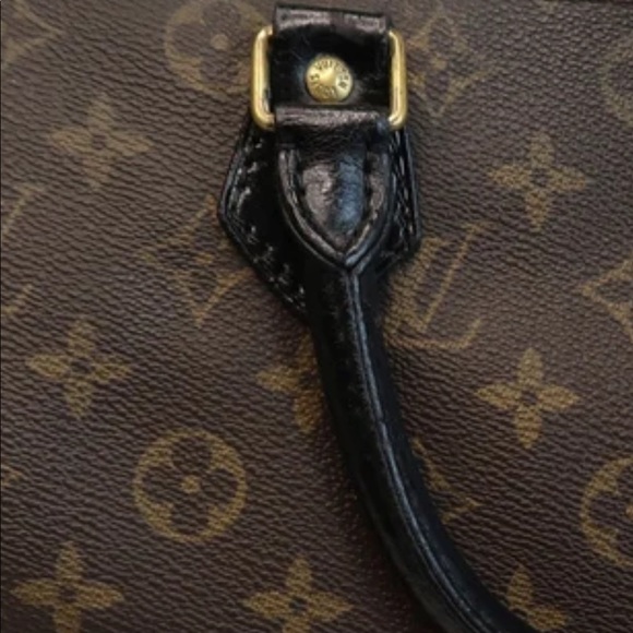 Authentic Vintage Louis Vuitton Speedy 30 - Picture 13 of 16